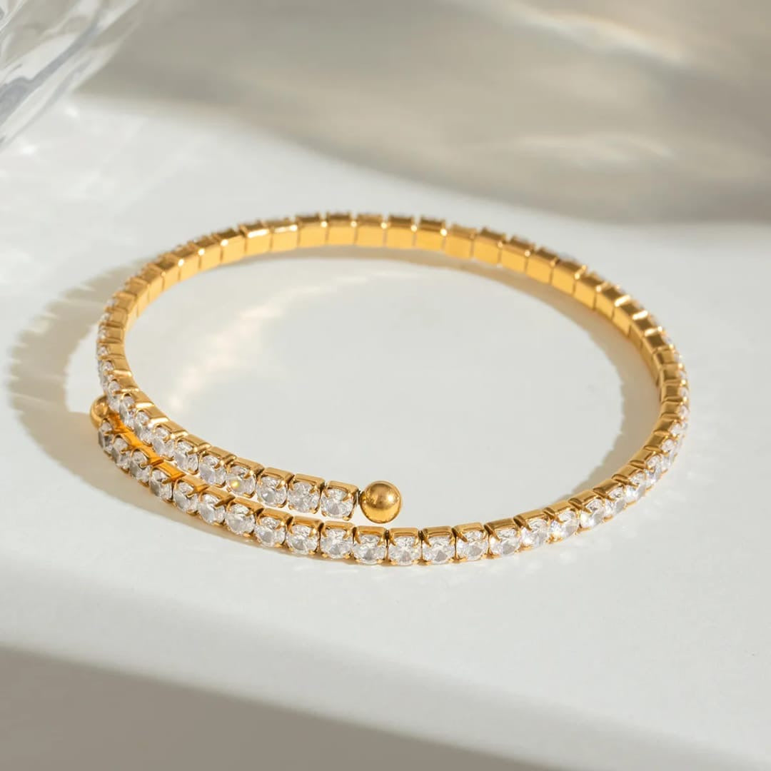 Tennis bracelet