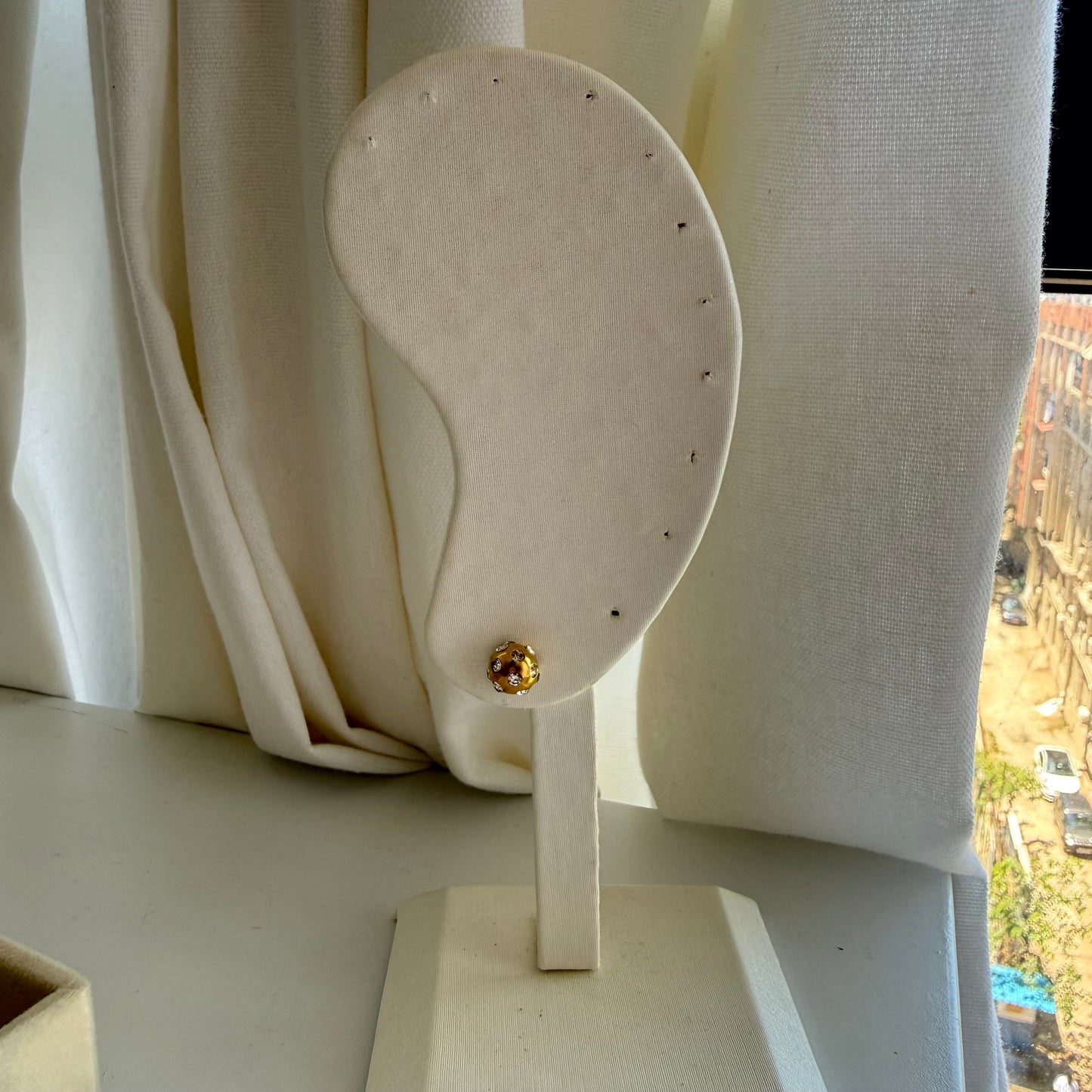 Gold Vintage Round Stud Earrings