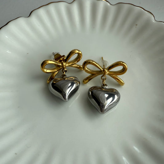 Bow heart earrings