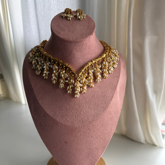 Gold-Plated Pearl Cluster Choker Necklace Set