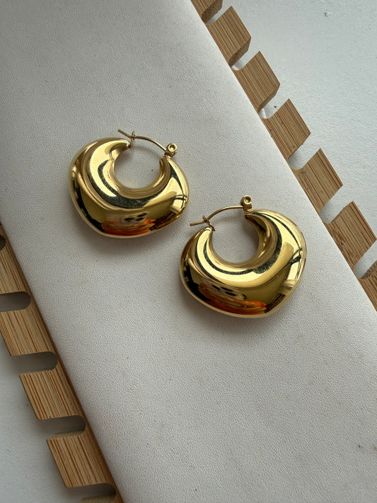 Nerisha Classic Hoops