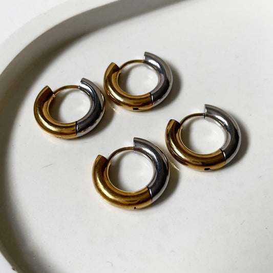 Dual tone dainty hooos