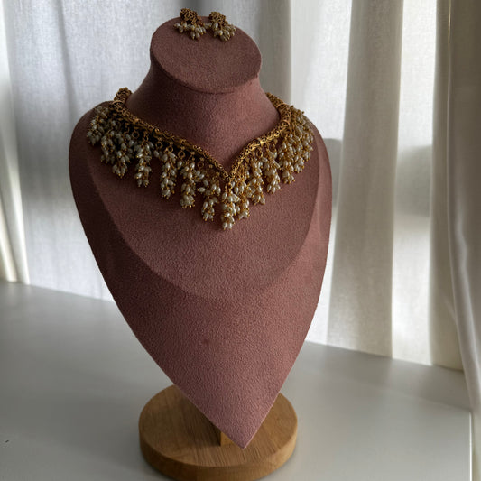 Amira Necklace