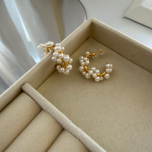 Pearl Cluster Gold Hoop Earrings
