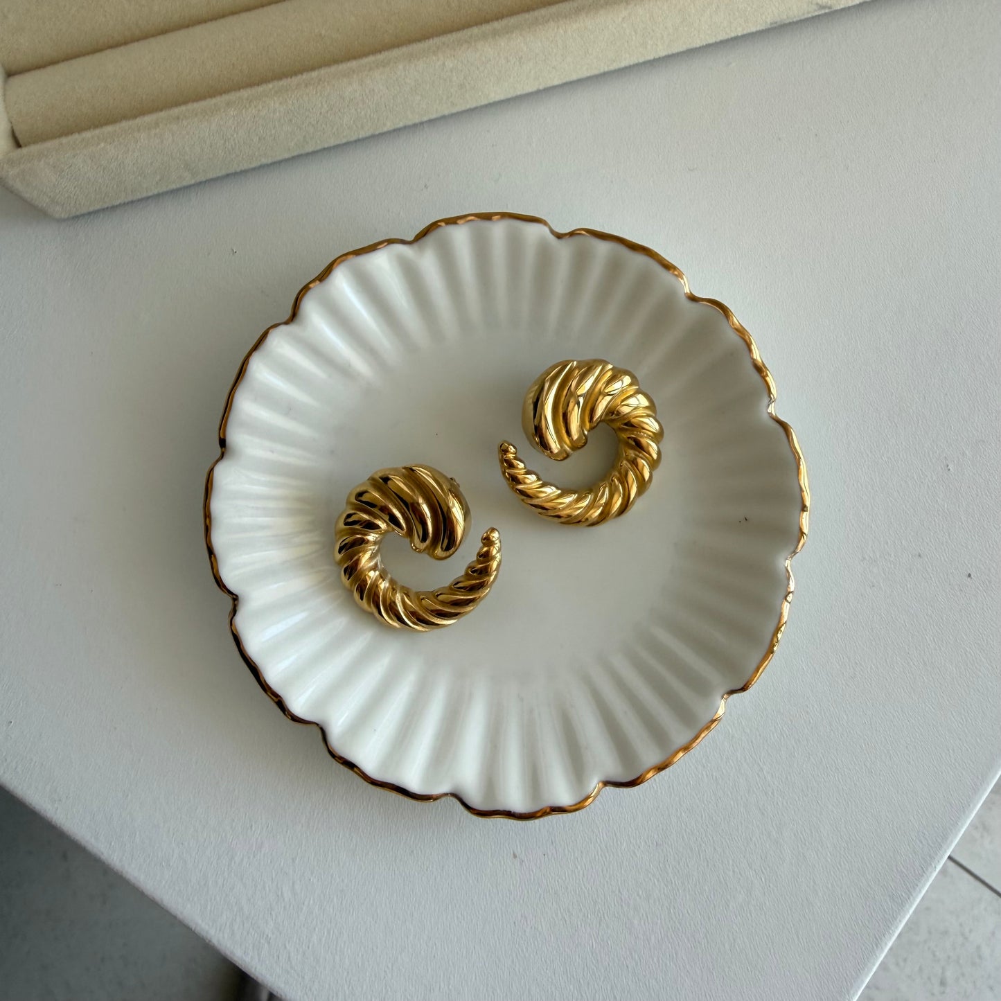 Vintage Twisted Gold Statement Earring