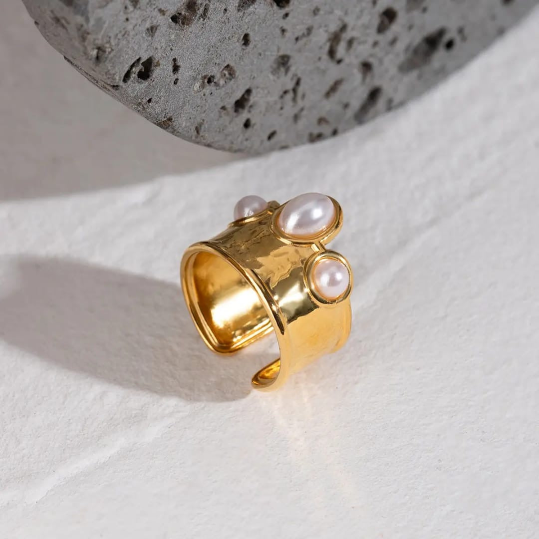 Pearl ring